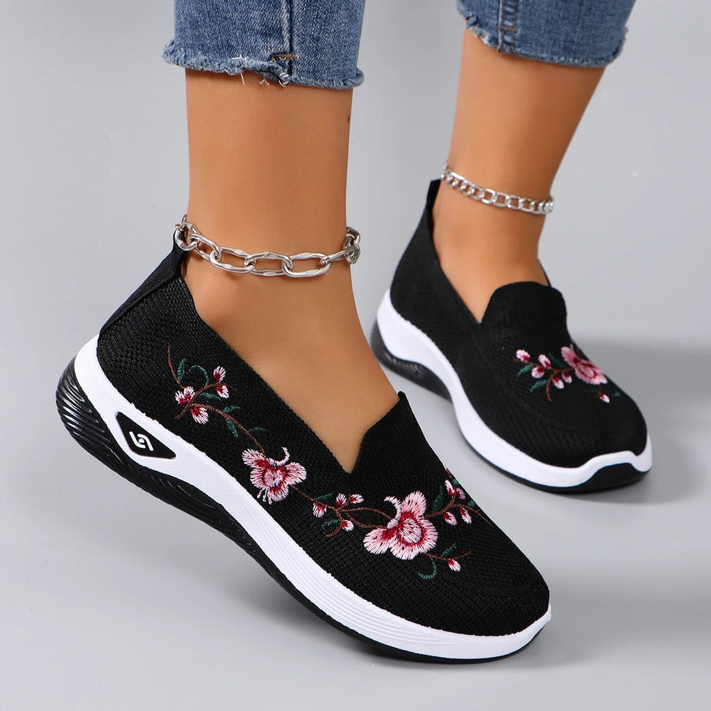 Spring and Autumn New Women's Sports Shoes, Fashionable, Breathable, Lightweight, Non-Slip, Wear-Resistant, Casual Sports Shoes, Flat Shoes, Loafers
