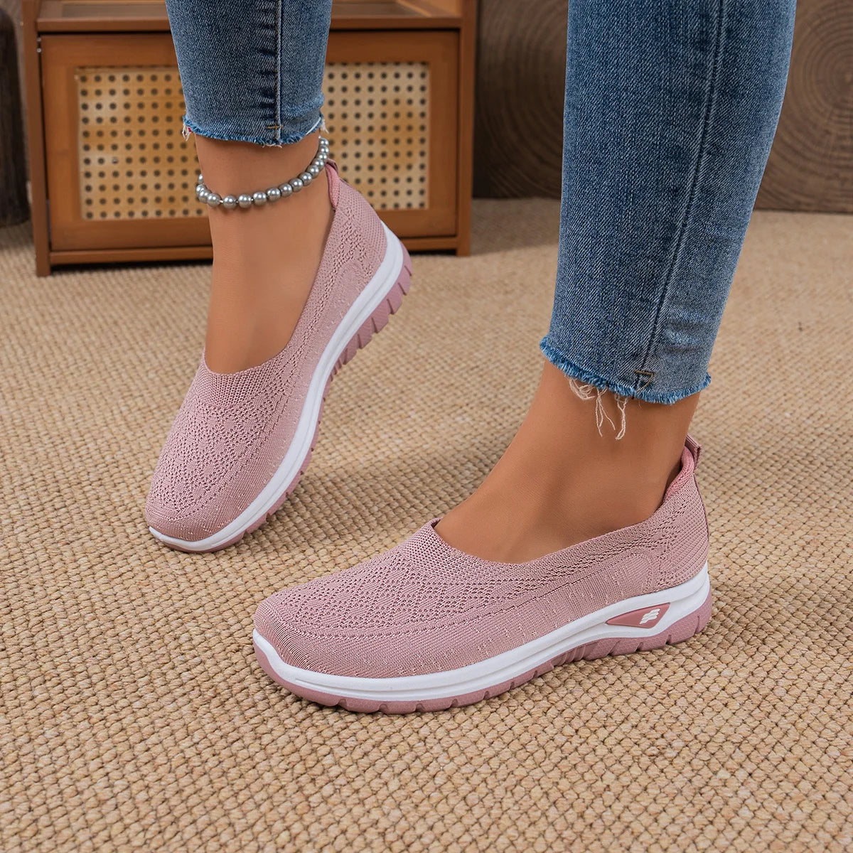 Women's Shoes Women's Sports Shoes Soft-Soled Breathable Lightweight Net Shoes Sports Walking Shoes Affordable Free Shipping