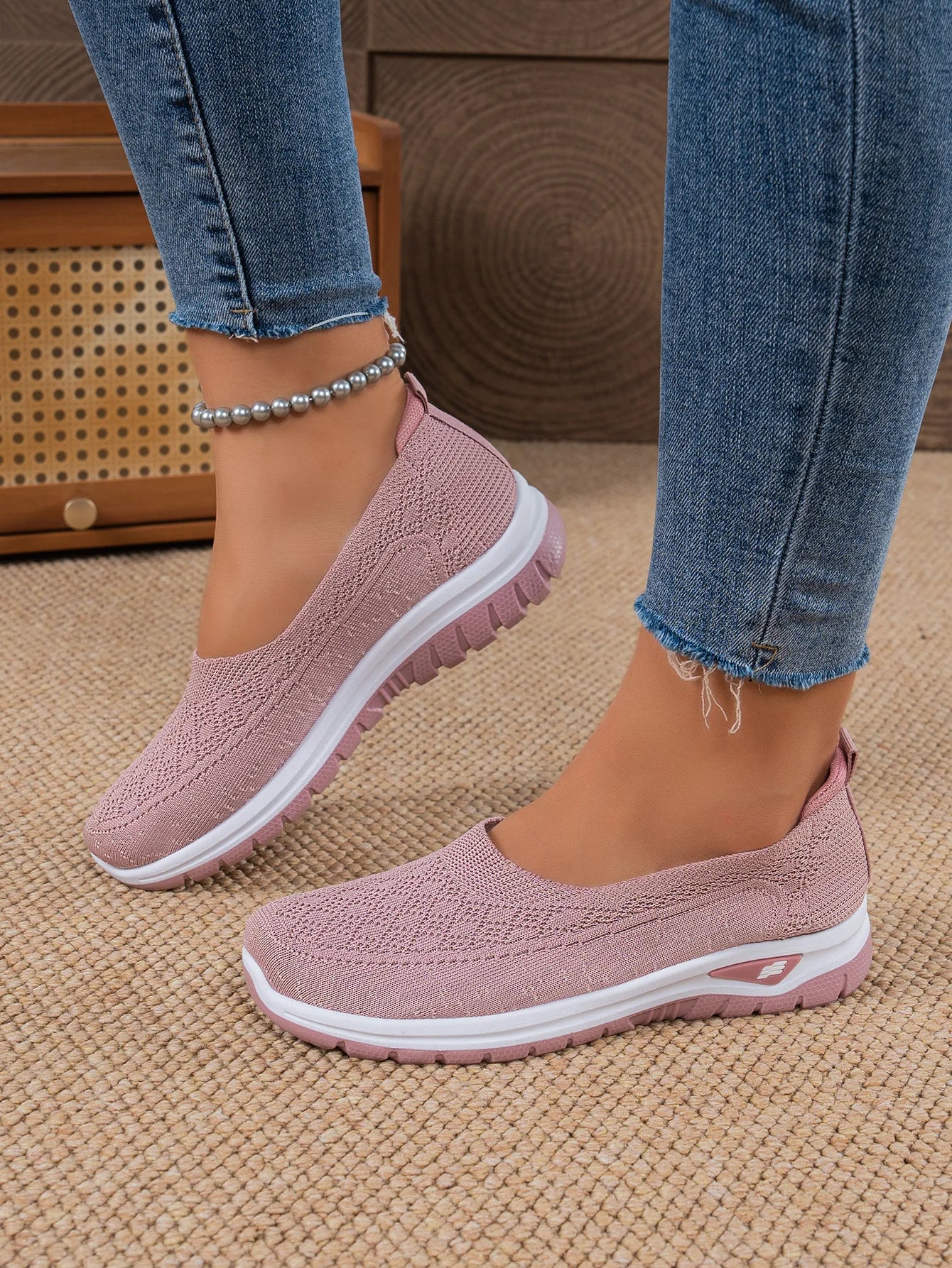 Women's Shoes Women's Sports Shoes Soft-Soled Breathable Lightweight Net Shoes Sports Walking Shoes Affordable Free Shipping