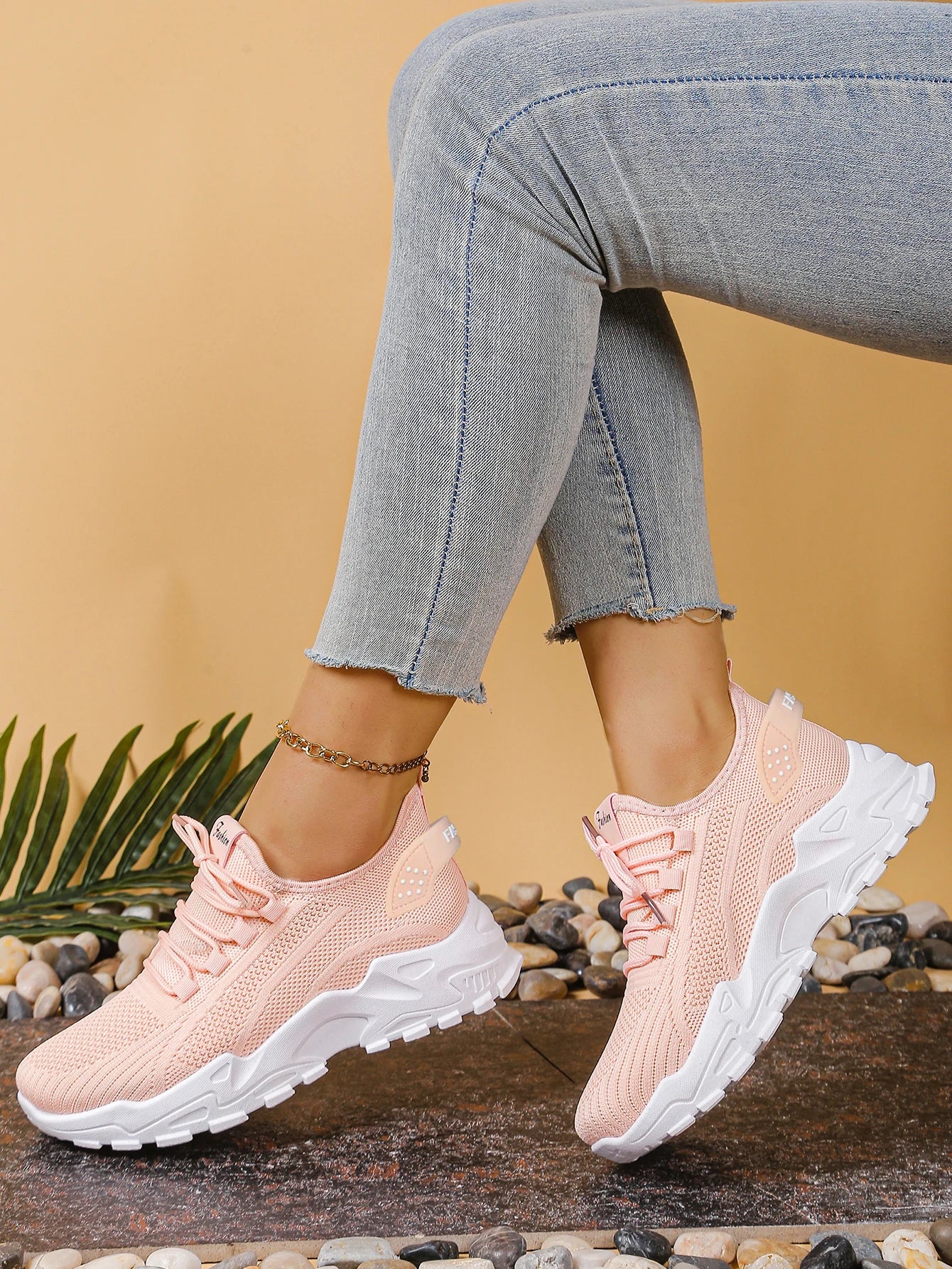 Women's Shoes, Women's Sports Shoes 2025 Women's Shoes Breathable Single-Mesh Dad Shoes Women's Casual and Versatile Sports Shoe