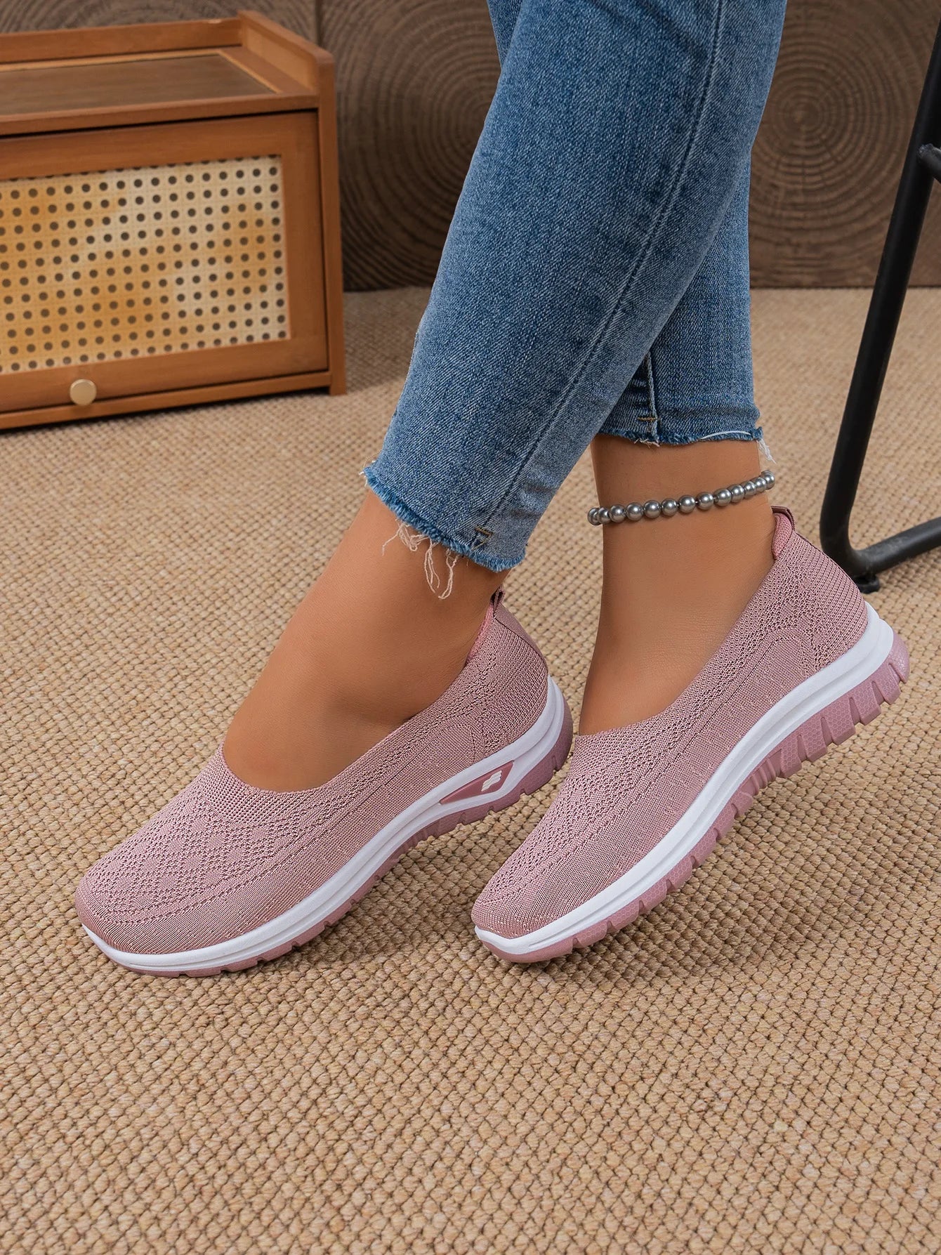 Women's Shoes Women's Sports Shoes Soft-Soled Breathable Lightweight Net Shoes Sports Walking Shoes Affordable Free Shipping