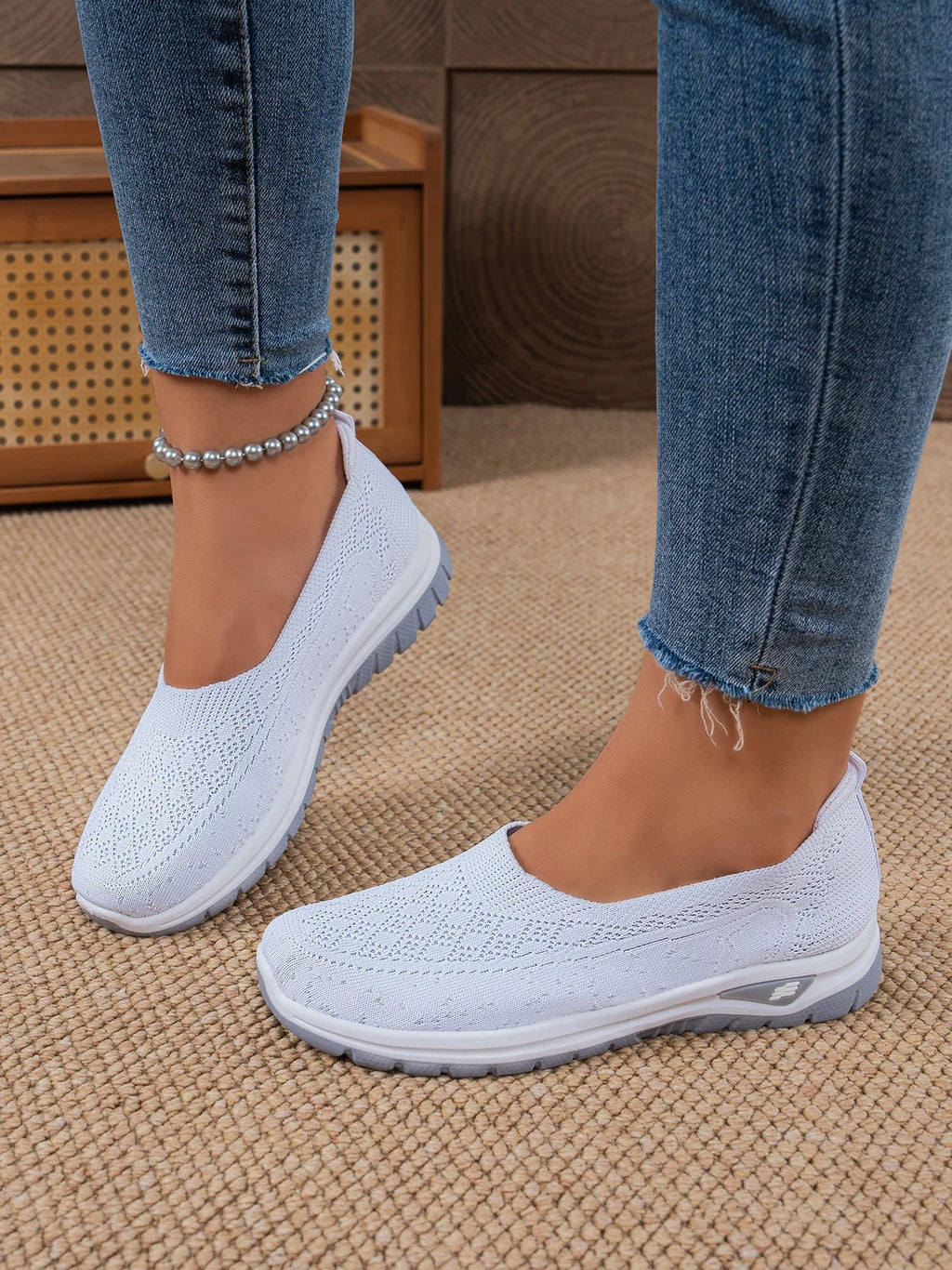 Women's Shoes Women's Sports Shoes Soft-Soled Breathable Lightweight Net Shoes Sports Walking Shoes Affordable Free Shipping