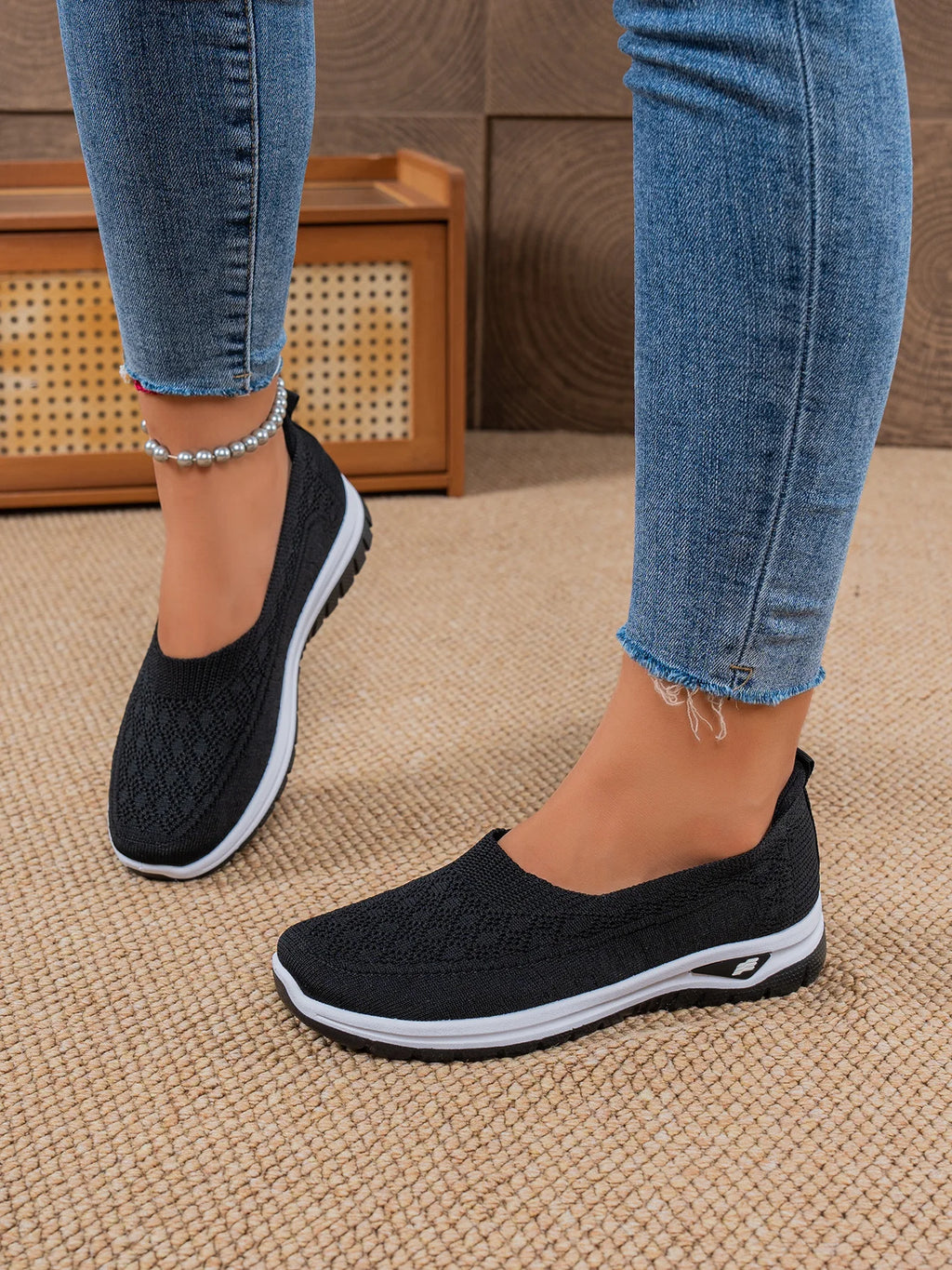 Women's Shoes Women's Sports Shoes Soft-Soled Breathable Lightweight Net Shoes Sports Walking Shoes Affordable Free Shipping
